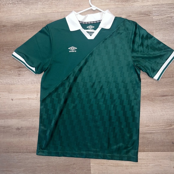 Umbro Dark Green and White Men's Jersey - Picture 1 of 5